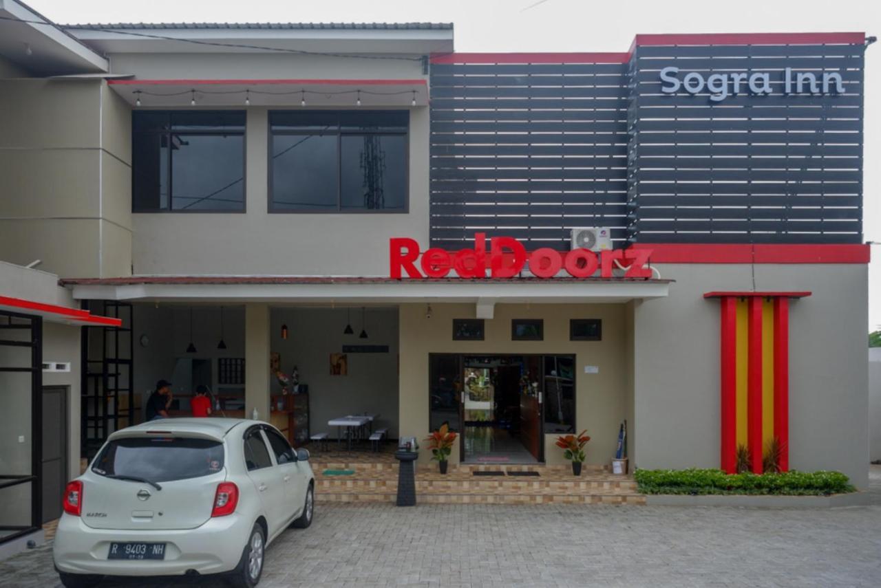 Готель Reddoorz Near Kampus Ump Purwokerto 2 Sumbang Екстер'єр фото